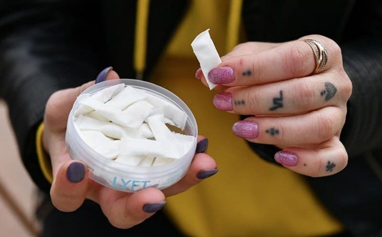 В Мособлдуме планируют запретить продажу снюсов несовершеннолетним