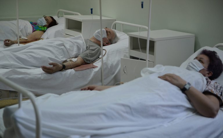 Россия продолжает бить антирекорды по распространению коронавируса и его последствиям