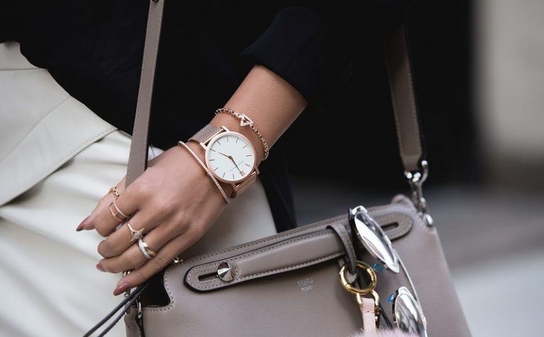 Стильные наручные часы станут идеальным аксессуаром для современной женщины