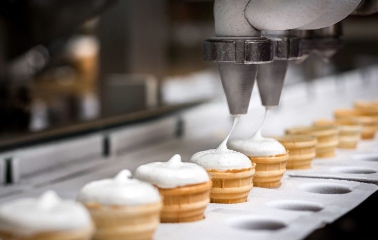 Сотни миллионов порций мороженого изготовят в Подмосковье