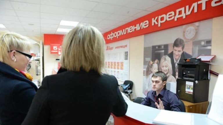 В России ужесточится контроль над кредитными и коллекторскими компаниями
