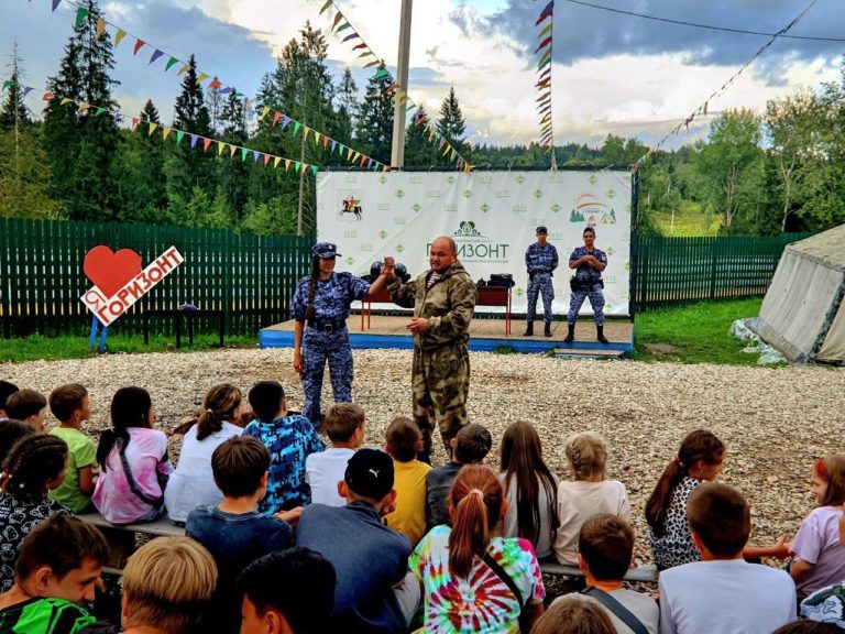 В Подмосковье продолжается ведомственная акция «Каникулы с Росгвардией»